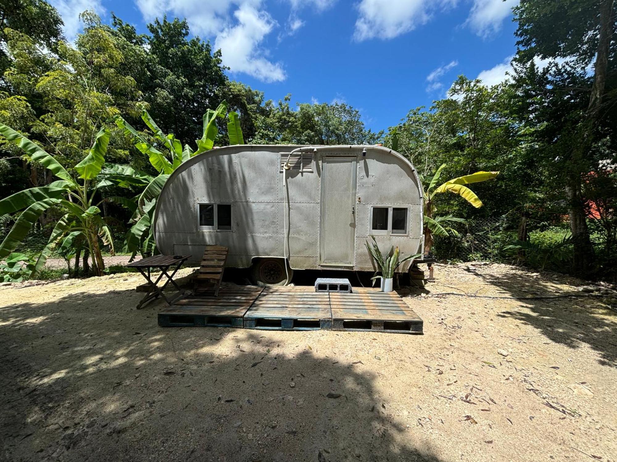 Momotoh Camper Hotel Xpujil Bagian luar foto