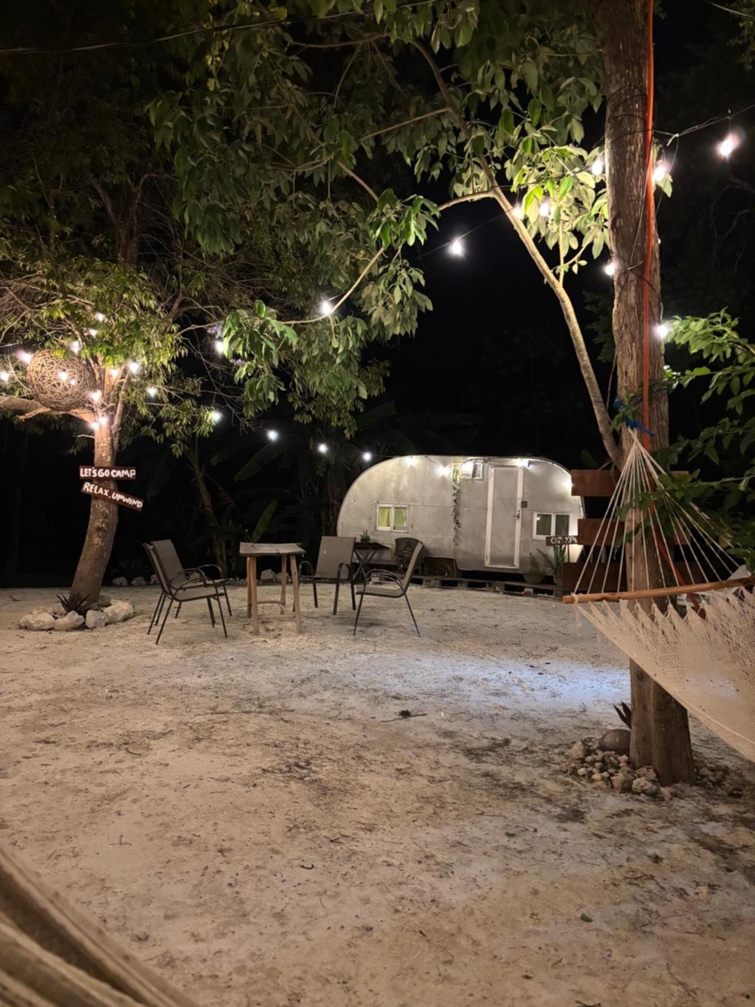 Momotoh Camper Hotel Xpujil Bagian luar foto